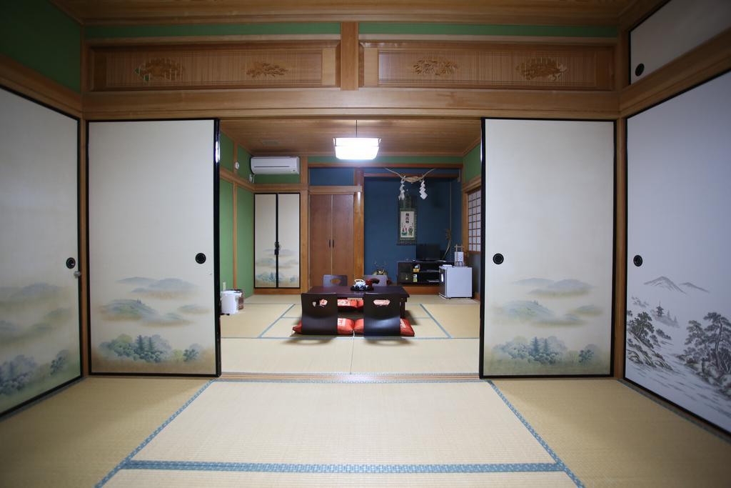 Minshuku Tenhou Hotel Takachiho Eksteriør billede